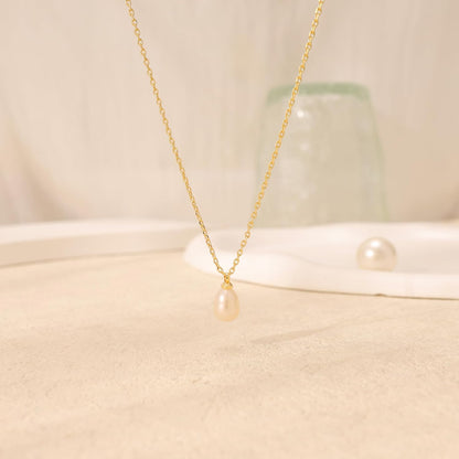 Pearl Necklace for Women Trendy,14K Gold Plated Necklace Dainty Wedding Necklace Small Cute Choker Necklace Beaded Lariat Drop Necklace Vintage Waterproof Jewelry for Women Gold Jewelry Fashion Gifts